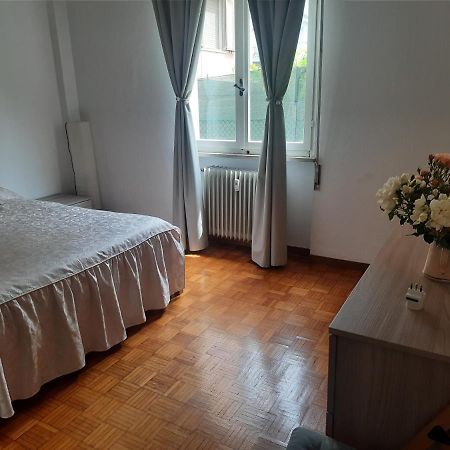 Vesna Apartment Desenzano del Garda Exterior foto